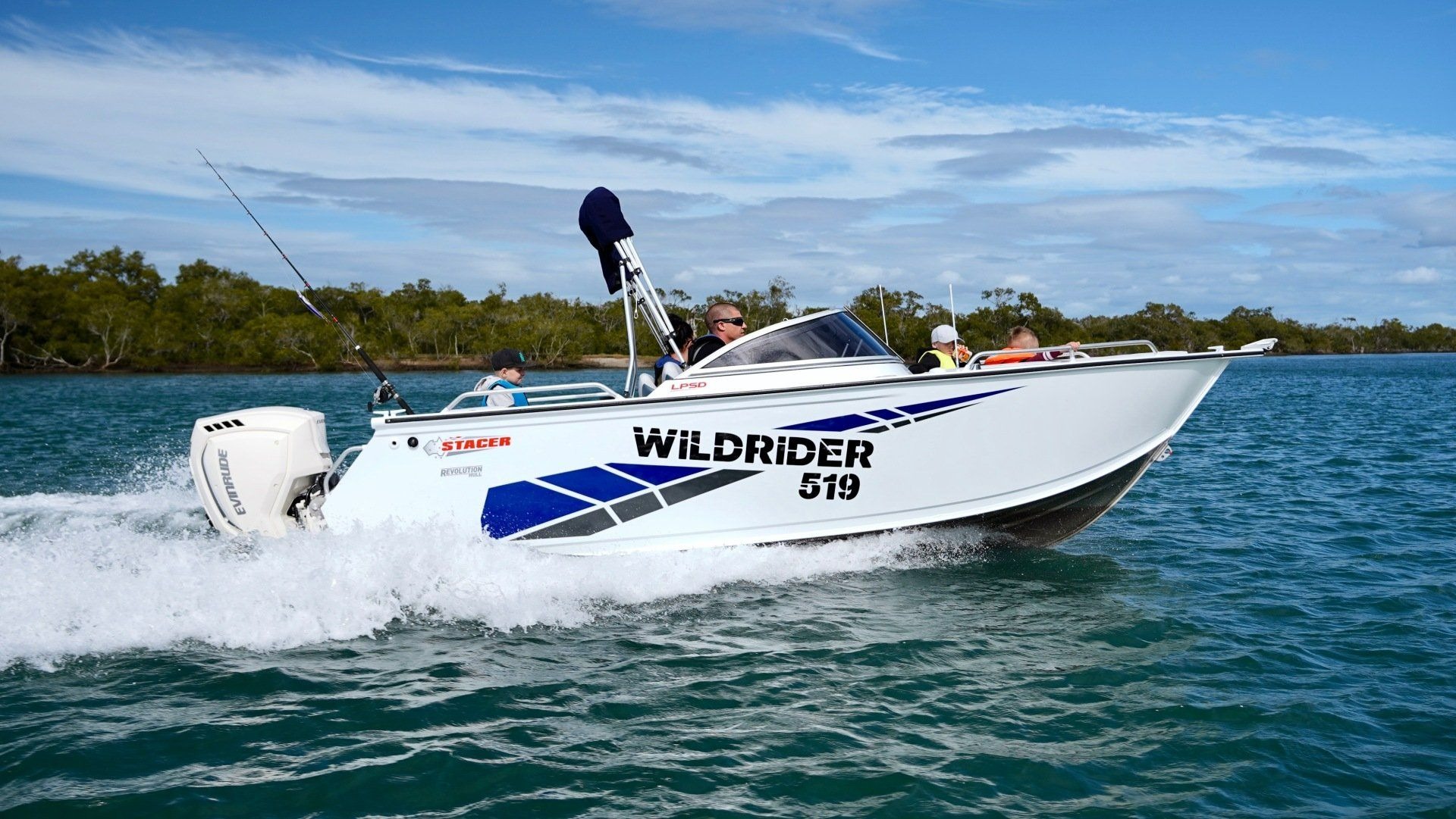 519+Wild+Rider+Lifestyle+2020+(6)-1200h